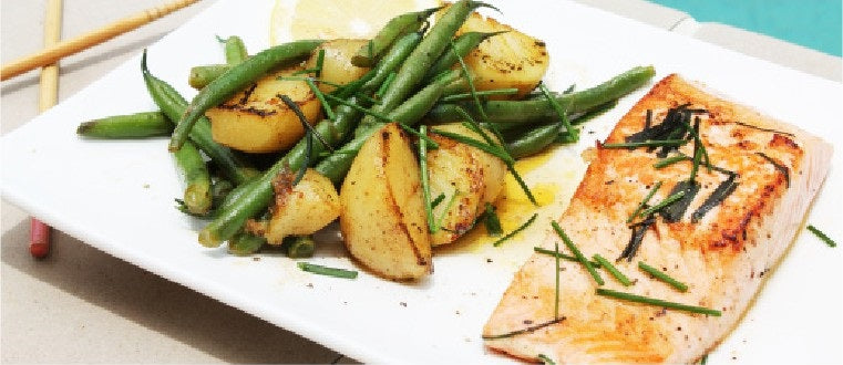 Healthy_Meal_Swap_-_Salmon_with_Kipfler_Potato_&_Green_Beans_&_Chive_&_Lemon_Dressing